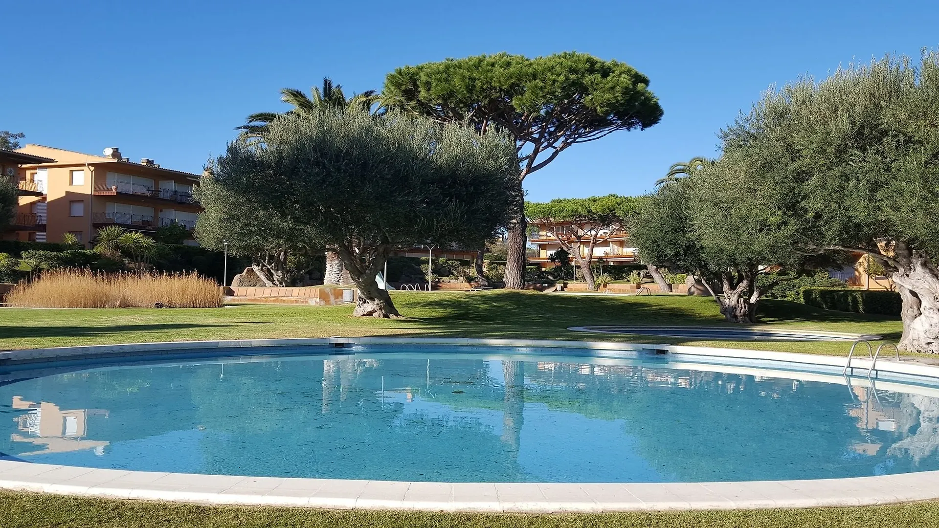 104684 - Apartment In Palafrugell