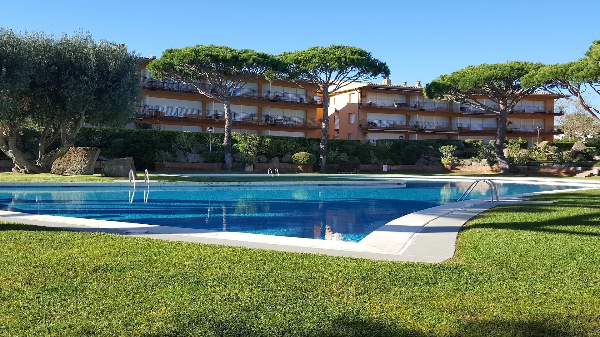 104684 - Apartment In Palafrugell 0*,
